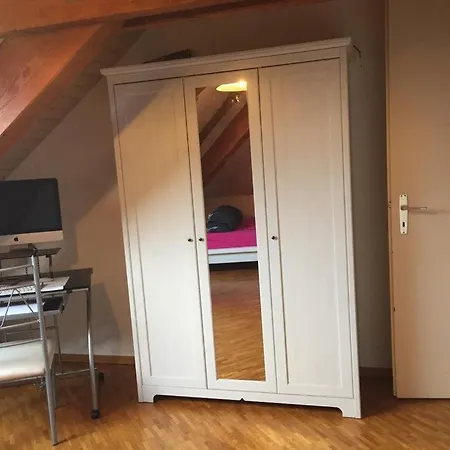 לינה וארוחת בוקר B&B Lausanne *