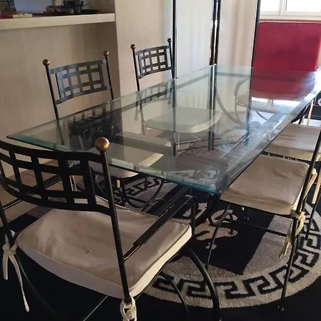 B&B Lausanne לינה וארוחת בוקר